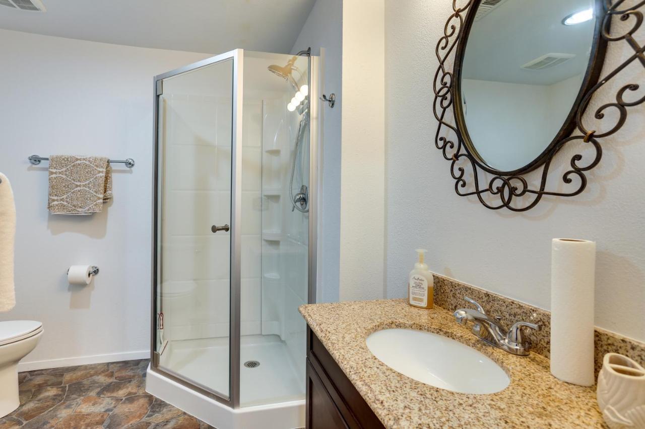 Rapid City Apartment With Mountain Views! 외부 사진
